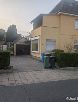 Gemütliche Doppelhaushälfte in bevorzugter Wohngegend in Braunschweig - Lehndorf - Braunschweig