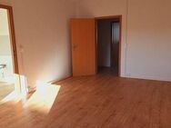 helle und freundliche 3 Raumwohnung in der 3 Etage - Leipzig
