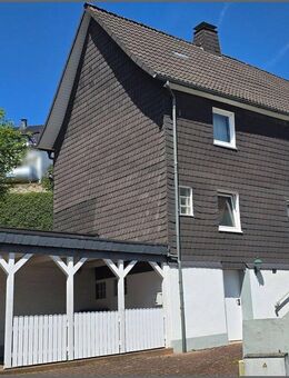 Gemütliches Zuhause mit separater Einliegerwohnung - Warstein