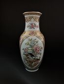 kleine asiatische japanische Vase aus TOZAN Porzellan Goldrandvase in 90427