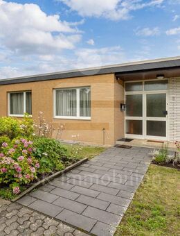 Charmanter Bungalow mit 5 Zimmern, Garten und Garage - Wohnen auf einer Ebene! - Erftstadt