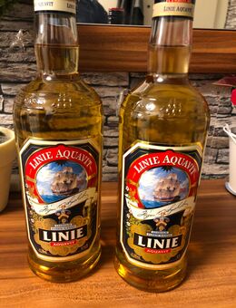 2 Flaschen Linie - Köln