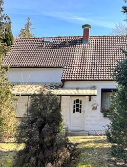 Handwerker gesucht - Sanierungsbedürftiges Einfamilienhaus in ruhiger Lage von Hohen Neuendorf - Hohen Neuendorf