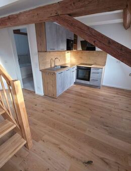 Galerie 2-Raum Wohnung, Einbauküche, Stellplatz - Jena