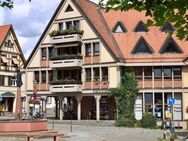 2-Zi-Wohnung am wunderschönen Marktplatz Oberursels! - Oberursel (Taunus)