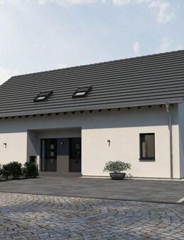 Haus für 2 Familien ! Anteilig für Haushälfte mit hälftigen Grundstück nur 340.000,-EUR ! - Bad Freienwalde (Oder)