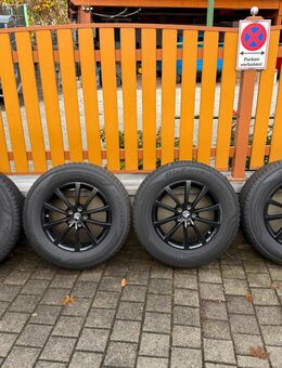 Winterreifen mit Luftsensor für Land Rover - Bad Endorf