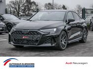 Audi RS3, 2.5 TFSI quattro Limousine, Jahr 2022 - Kölln-Reisiek