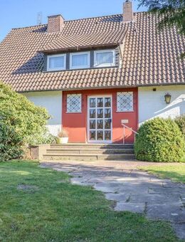 Einfamilienhaus mit Feldblick & Entwicklungspotential - Bielefeld