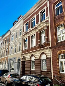 Charmanter Altbau aus 1893 mit 4 großen WE und ruhigem Innenhof im Szene-Viertel Ehrenfeld - Köln