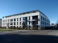 Exklusive 2-Raumwohnung mit Balkon, EBK und 1 Hochgaragenstellplatz - Puchheim