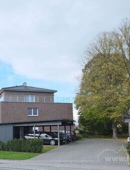 ...mit Carport, Wallbox, Fahrstuhl, Einbauküche: Moderne Oberwohnung zwischen Leer und Papenburg - Westoverledingen