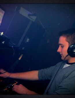 DJ für Hochzeit Geburtstag Party ... Discjockey gesucht ? Suche? - Obernburg (Main) Zentrum