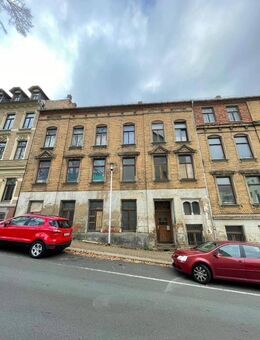 Objekt-Nr.: 14424 - Mehrfamilienhaus mit guter Bausubstanz und viel Potential wartet auf Sanierung zentrumsnah in Plauen - Plauen