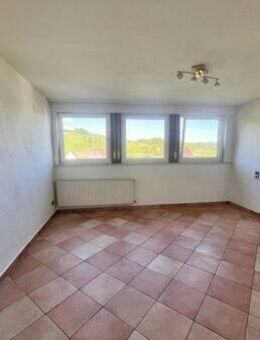 Schöne, geräumige 2-Zimmer Wohnung in guter Lage von Sundern-Dörnholthausen zu vermieten - Sundern (Sauerland)