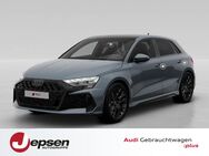 Audi RS3, Sportback ParkAss, Jahr 2022 - Regensburg