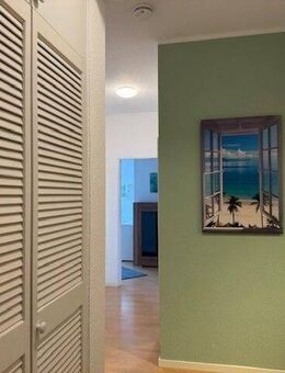 SCHÖNE 3-ZIMMER-DACHGESCHOSS-WOHNUNG HILDEN-CITY!! - Hilden