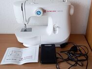 Singer Nähmaschine M2105 mit Zubehör, top Zustand! - Hürth