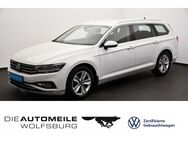 VW Passat Variant, 2.0 TDI Elegance Stand, Jahr 2020 - Wolfsburg