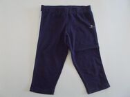 Sport Hose für Mädchen Marke Domyos Lila Gr. 125-132 zu verkaufen. - Bielefeld