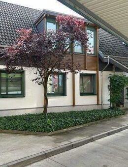 TANKSTELLENPÄCHTER werden !! Wohnen und Arbeiten nah beieinander - Tankstelle/Waschanlage inkl. hochwertig gebautes Wohnhaus in 39264 Lindau - Zerbst (Anhalt)