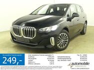 BMW 218, i Active Tourer Luxury Line Widescree, Jahr 2023 - Paderborn