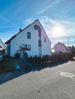 Wohnen wie im eigenen Haus - familienfreundliche Maisonette mit Garten und Garage - Frankenberg (Sachsen)