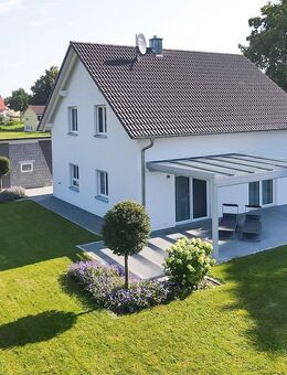 Idyllischer Ortsrand . ca. 1.500 m² Grundstück, Neubau-Charme für hohe Lebensqualität - Ertingen