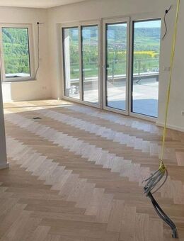 Bezugsfertig 3 Monate nach Kauf! 5-Zimmer Eigentumswohnung mit großer Dachterrasse und Fernblick - Neubau - Jena