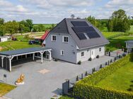 Modernes Einfamilienhaus Falkenberg - A+ Energieeffizienz, Luftwärmepumpe, Photovoltaik, Einbauküche - Falkenberg (Brandenburg)