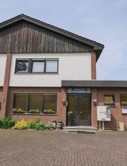 Vielseitiges Anwesen auf großzügigem Grundstück - Warburg (Hansestadt)