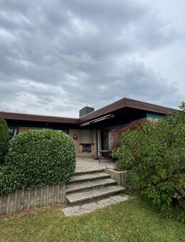 Solider Bungalow mit großem Garten - Wohnen auf einer Ebene in ruhiger Lage - Bad Oldesloe