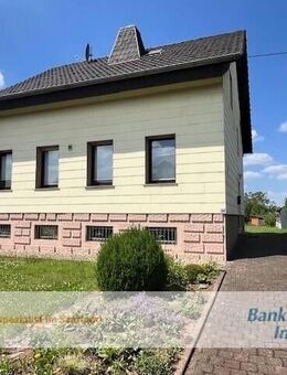 Freistehendes Einfamilienhaus mit tollem Garten und Garage in schöner Lage von Eppelborn! - Eppelborn