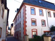 Altes 'Zehnthaus' mit 2 Garagen und Terrasse in St. Aldegund - Sankt Aldegund