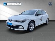 VW Golf, 2.0 TDI VIII MOVE, Jahr 2023 - Schleswig