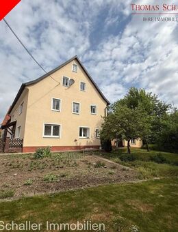 Charmantes Anwesen mit Nebengebäuden und großzügigem Garten in Altdorf-Eismannsberg - Altdorf (Nürnberg)