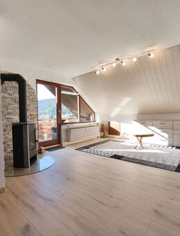 Maisonette-Wohnung mit zwei Balkonen und Garage - Baiersbronn