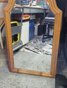 Spiegel 99 x 58 cm mit Holzrahmen - Wilnsdorf