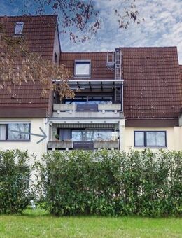 Großzügige 4 Zimmer Wohnung mit Balkon und Gemeinschaftsgarten im Herzen von Bad Boll - Bad Boll