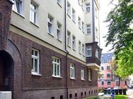 +++ AUFGEPASST!!! Tolle Wohnung mit EBK, Balkon und Blick ins Grüne! +++ - Zwickau