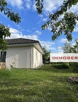 IMMOBERLIN.DE - Wunderbarer Bungalow mit großem Sonnengarten in ländlicher Wohlfühllage - Höhenland