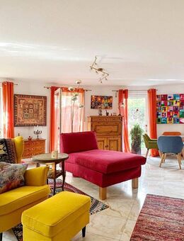 Stilvoll wohnen mit Loggia Lichtdurchflutete 3,5-Zimmer-Wohnung im 1. OG - Neumarkt (Oberpfalz)