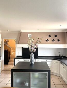 Haus Doppelhaushälfte provisionsfrei vom Eigentümer! - Neuss