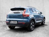 Volvo XC40 Plus Dark 2WD B4 EU6d digitales Cockpit Memory Sitze Soundsystem HarmanKardon 360 Kamera - Aachen