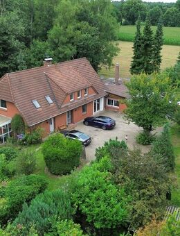 Dreifamilienhaus mit großem Grundstück und Modernisierungspotenzial in Großenkneten - Großenkneten