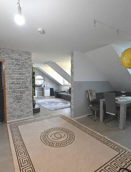 Großzügige 4-Zimmer-DG-Wohnung in Haltingen - Weil (Rhein)