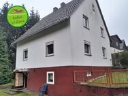 ** Haus in Herborn-Seelbach in ruhiger Wohnlage + Garten + zwei Garagen ** - Herborn (Hessen)