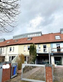 Ihr neues Eigenheim in ruhiger Wohnlage mit Straßenbahnanschluss ! - Würzburg