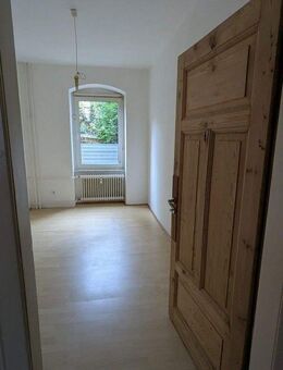 Erdgeschosswohnung in vorderen Westen, Nähe Bebelplatz - Kassel