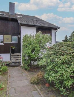 Gestalten - Wohlfühlen - Leben: Reihenendhaus mit schönem Garten in ruhiger Lage von Weyhausen - Weyhausen